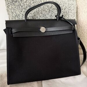 Herbag Inspired Shoulder Bag in Black